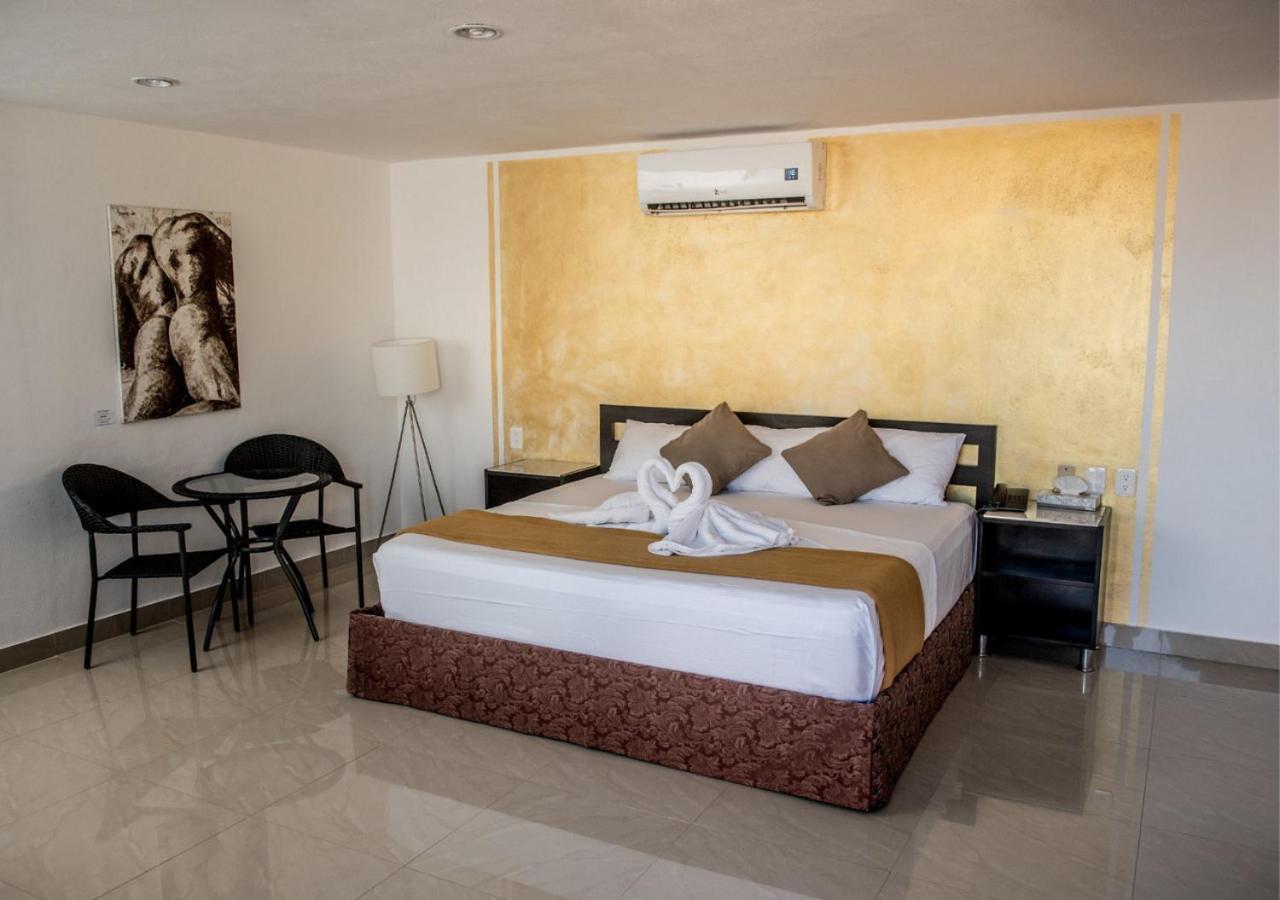 Sunrise 42 Suites By Holiday In Playa Playa del Carmen Extérieur photo
